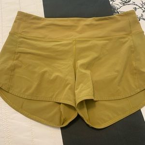 Lululemon speed shorts size 8 4 inch inseam